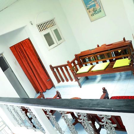 Hotel Nisala Guest à Galle Extérieur photo