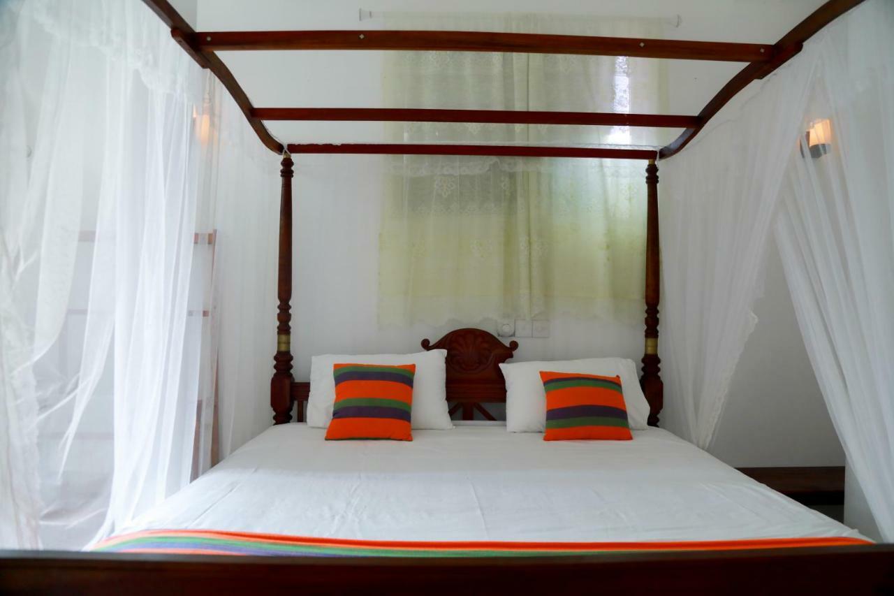 Hotel Nisala Guest à Galle Extérieur photo