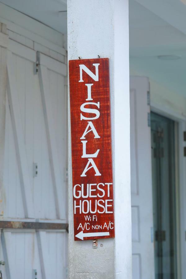 Hotel Nisala Guest à Galle Extérieur photo