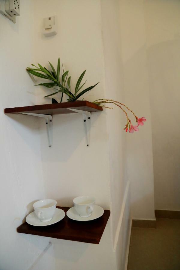 Hotel Nisala Guest à Galle Extérieur photo